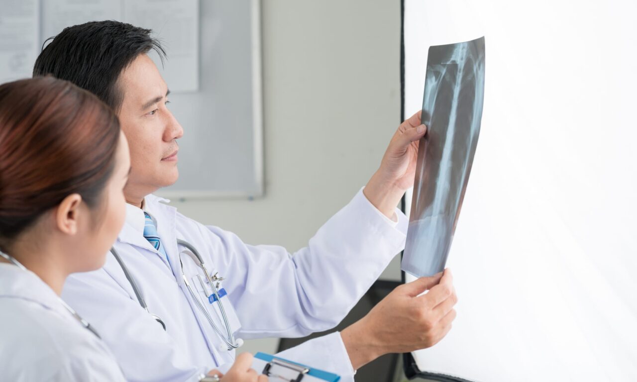 HOPPR Releases AI Model to Generate Text Narratives from Chest X-Rays